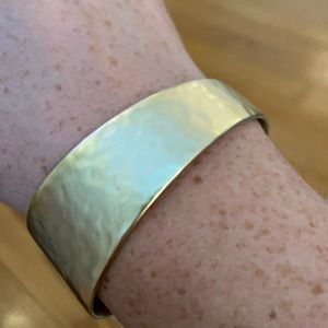 Kendra Scott bracelet